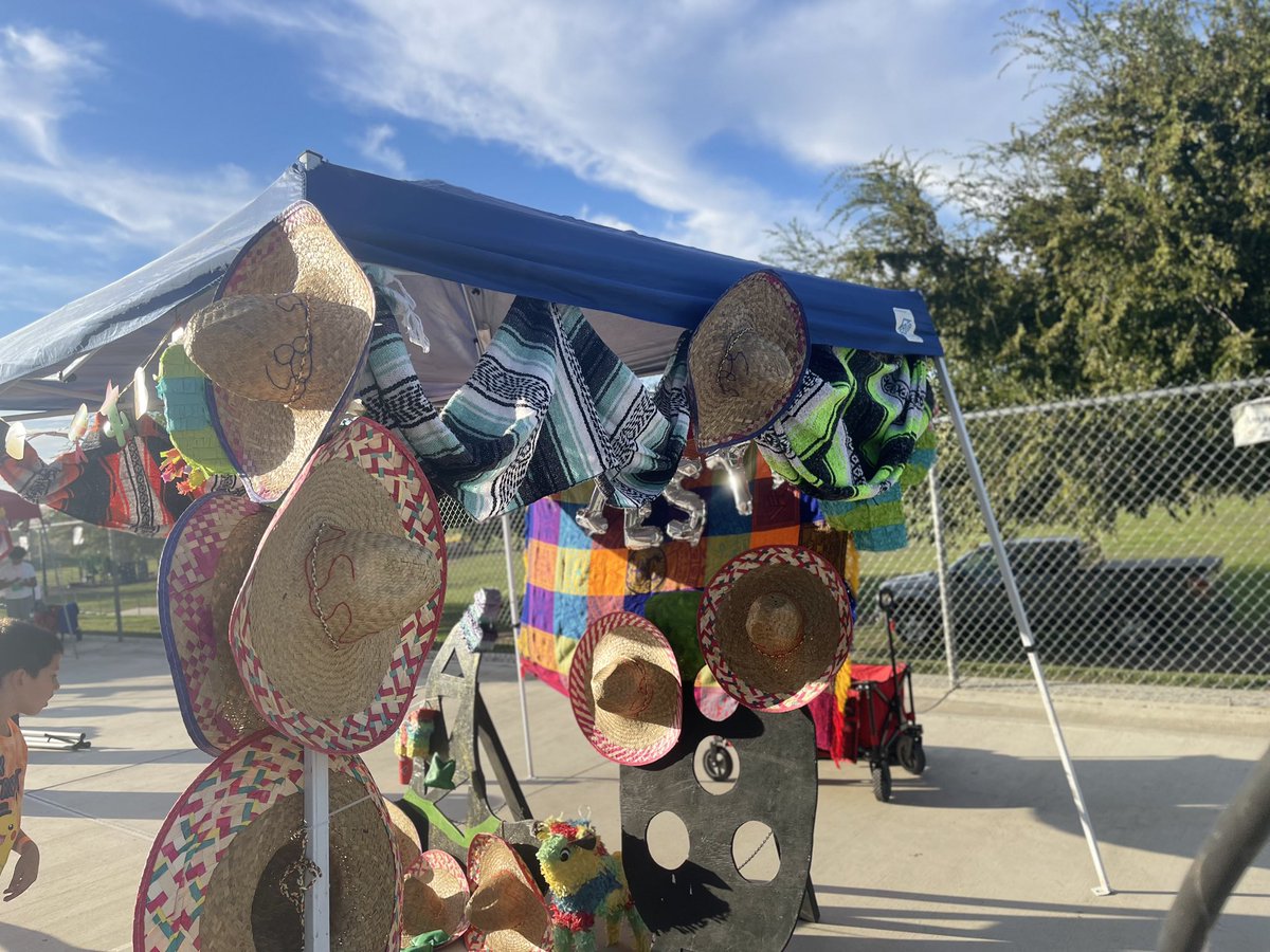International Fall Festival #mexico #jugeodepunteria #itsanIBthing <a href="/BurtonSchools/">Burton Schools</a> <a href="/lombardibears/">SCA Lombardi</a>