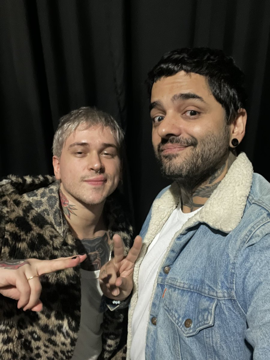 lucasfresno's tweet photo. otimo IRContro do _emo_BR ontem em Curitiba @caiocefa @cefarock https://t.co/l6UkepJMjt