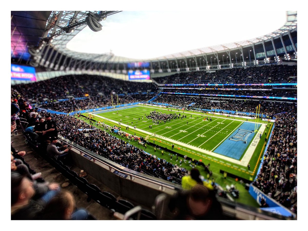 PIXELHUNTER__'s tweet photo. What an incredible weekend. First an incredible feast at @hatchStA on Saturday, then @NFLUK game between @Ravens &amp; @Titans. Finally the cherry on the cake being the sensational @Browns win over the unbeaten @49ers. Thanks for having us @SpursStadium!

#nfl
#RavensVsTitans 
#coys https://t.co/ntqiYci910