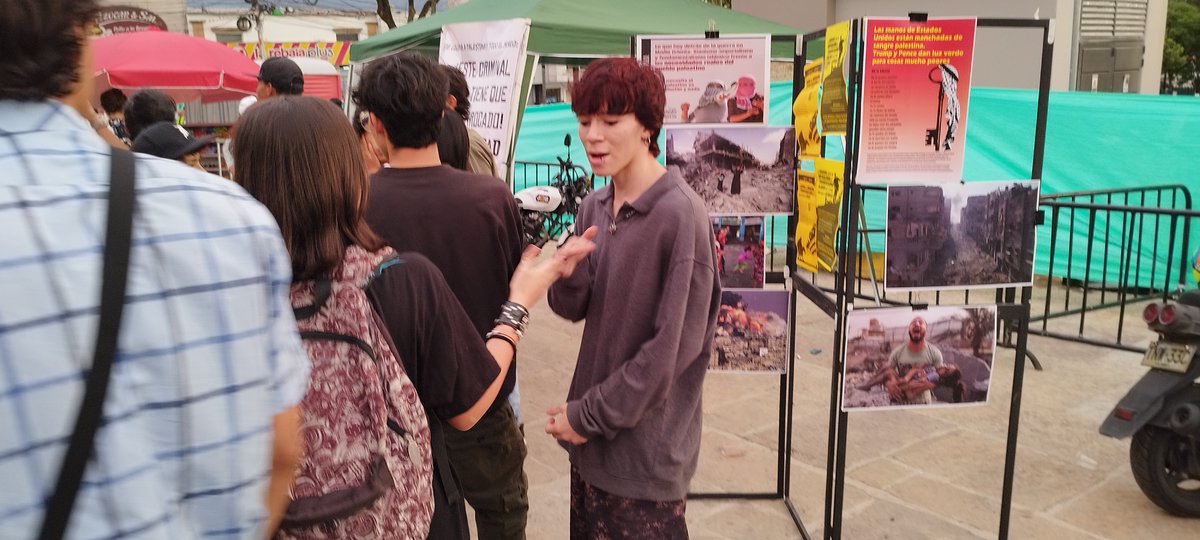 ComRevCo's tweet image. En el #FestivalDeLaTigra alzando la voz contra la agresión al pueblo palestino y discutiendo con varios de los asistentes sobre la necesidad y posibilidad de una alternativa radicalmente diferente. #PalestineGenocide #PalestinaLibre