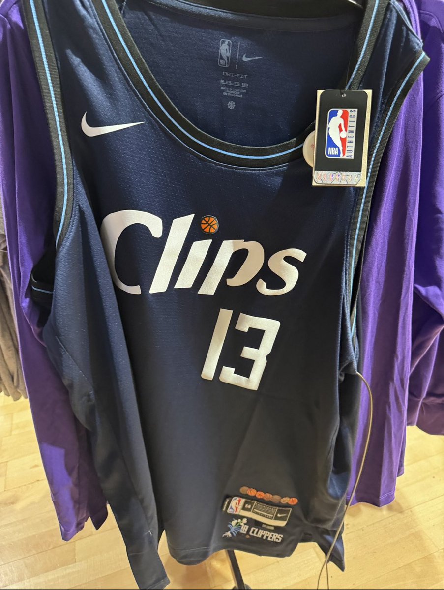 Clippers unveil new Statement Edition uniform for 2022-23