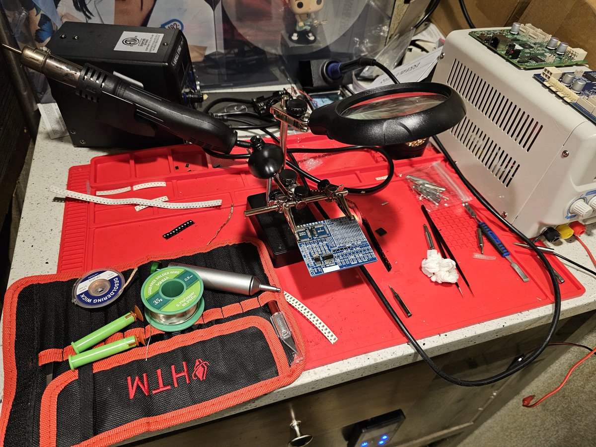 DocTHEcok23 tweet media