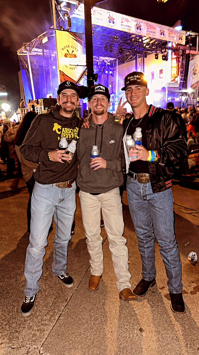 Whiskey Myers last night with the boys