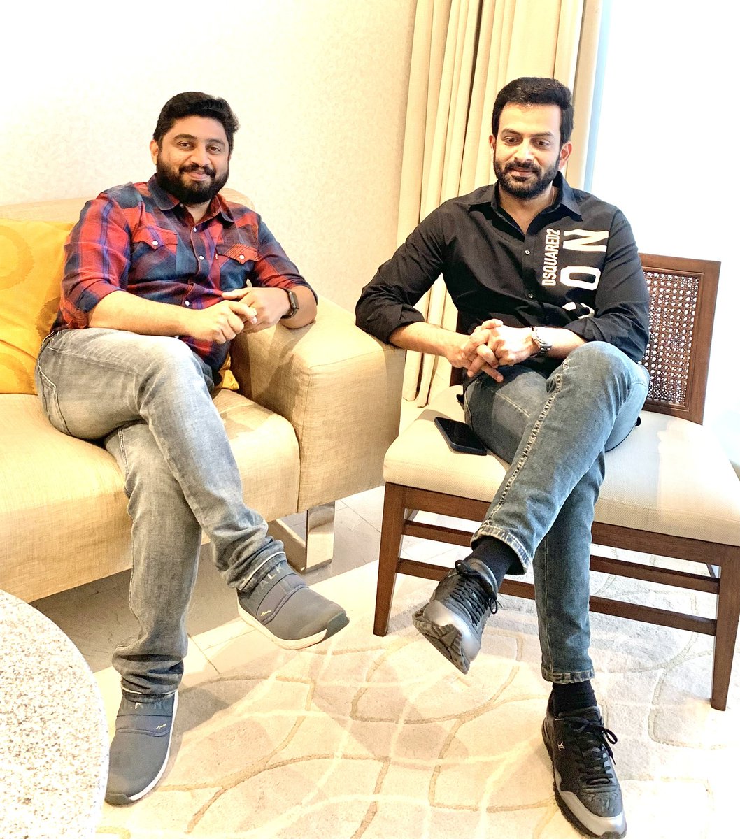 Happy Birthday Superstar! 🌟🤗🎉🎂🎈@PrithviOfficial You're not just a mentor and idol, but also a dear friend and an inspiration to all. Here's to another year of greatness and success. 🎉 #HappyBirthdayPrithvi #HappyBirthdayPrithvirajSukumaran #HBDPrithvirajSukumaran