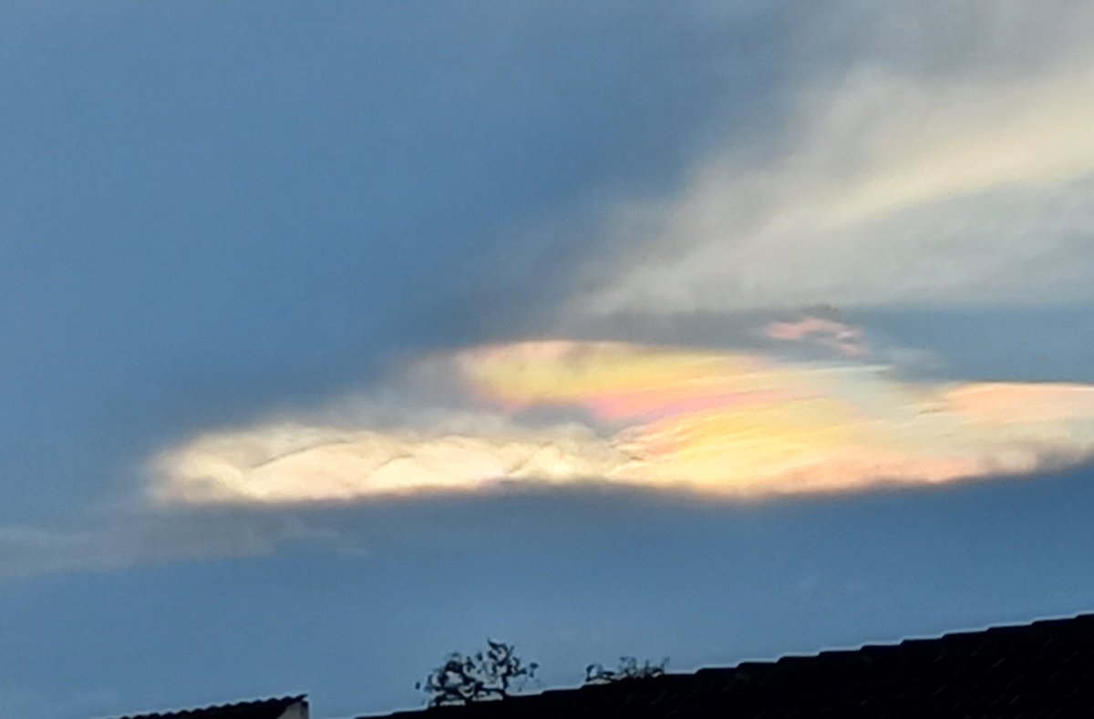 marielp82893334's tweet photo. Hoy #Arcoris en las nubes...🌈☁️ https://t.co/bn0JHwblYh