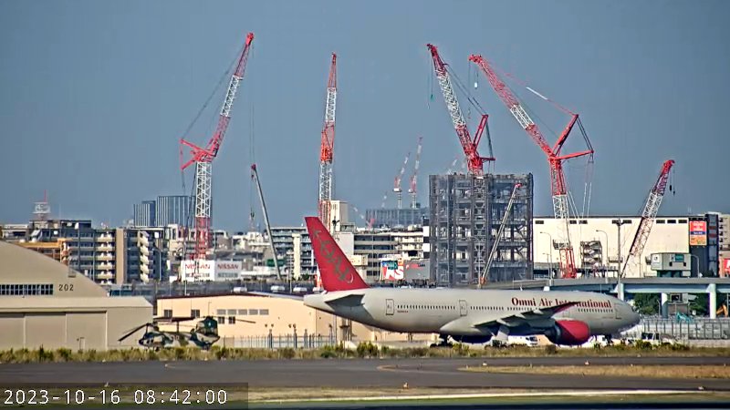 4iuv3KDdMn1YDx5's tweet photo. オムニエアー、離陸
おそらく前回と同じ8:30予定だったのかなと思いますが
ベトジェットの誘導路、侵入間違いで
少し遅れましたね😂
#福岡空港ライブカメラ
#福岡空港
#OMNIAIR #B777
#N846AX https://t.co/ihkykEUCmN