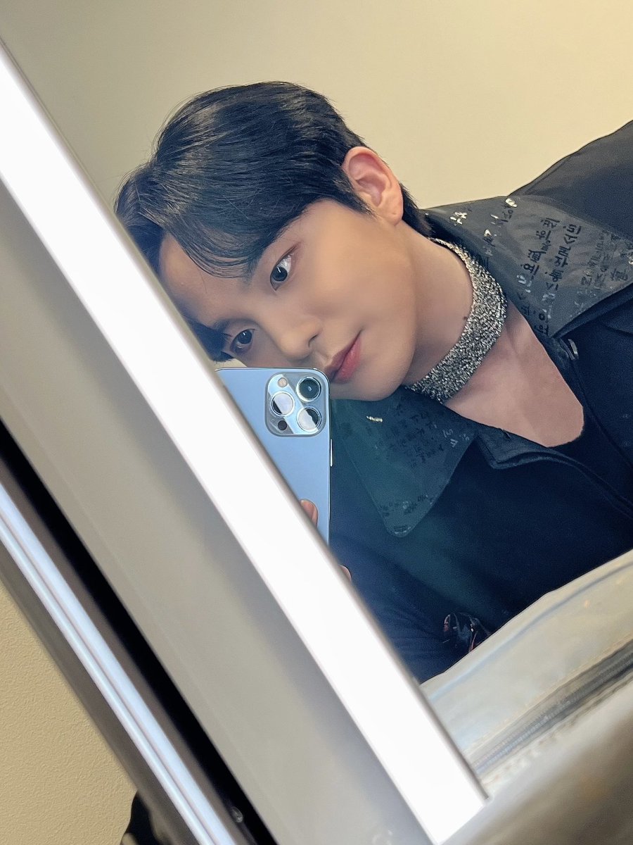 ATEEZofficial's tweet photo. [#종호] 오랜만에 😊
#ATEEZ #에이티즈 https://t.co/OXXeWtiTEZ