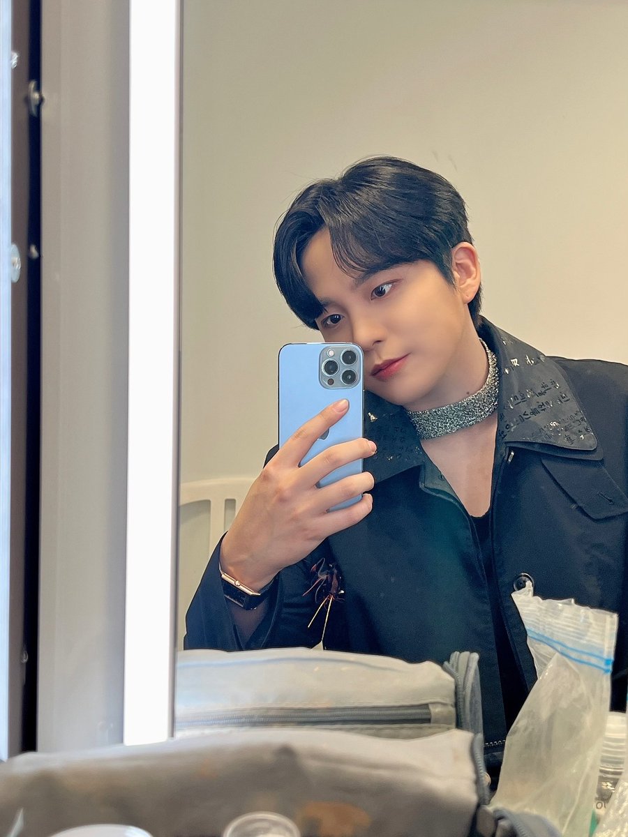 ATEEZofficial's tweet photo. [#종호] 오랜만에 😊
#ATEEZ #에이티즈 https://t.co/OXXeWtiTEZ