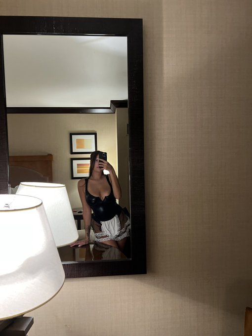 New vid on my site 🥵 https://t.co/RnP2Z0pFqC