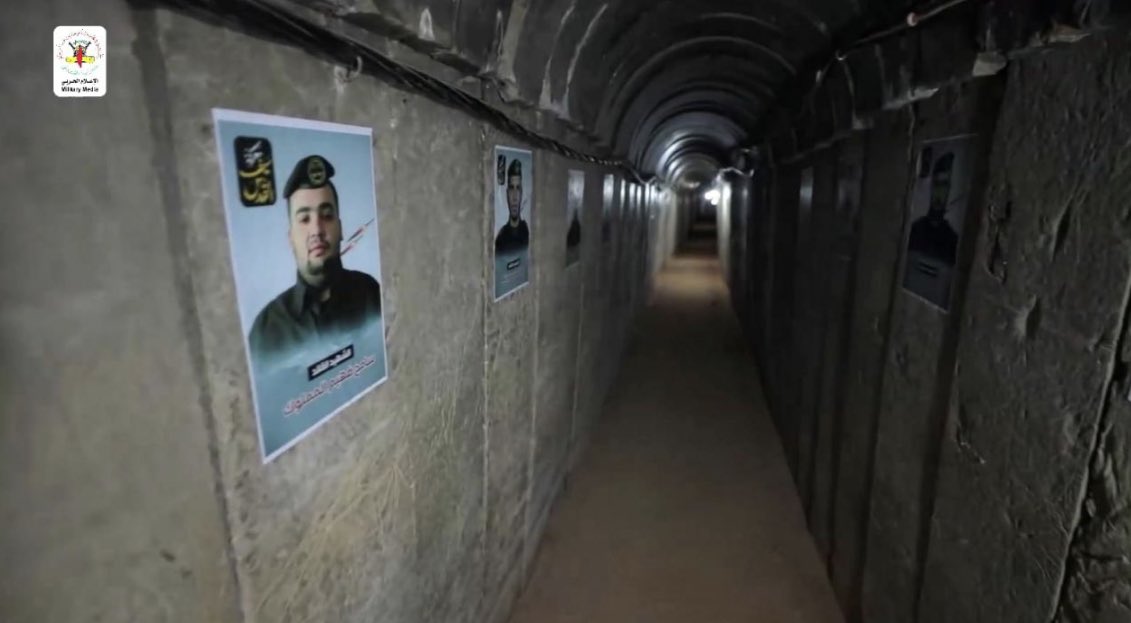 BBC اعلام کرده است تونل های زیرزمینی «غزه ۵۰۰ کیلومتر» است، برای تصویر بهتر از این اعداد باید اشاره کرد که کل شبکه متروی «لندن ۴۰۰ کیلومتر» است که بیشتر آنهم روی زمین قرار دارد