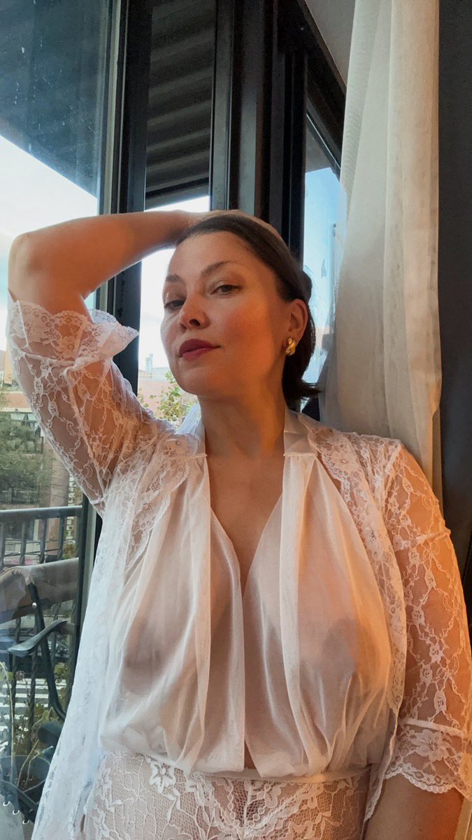 SparkleLuLu’s pics and videos