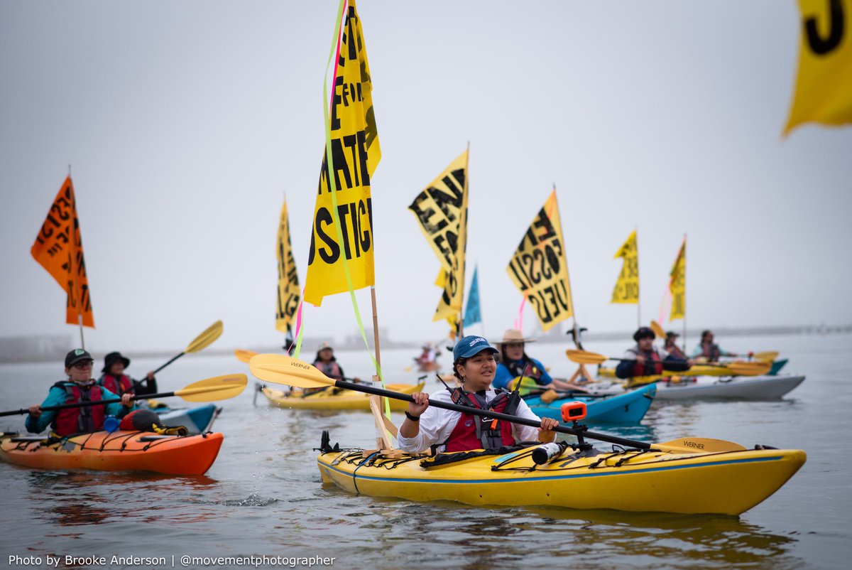 This morning, a group of BIPOC-led climate activists out of Richmond, CA calling themselves the Rich City Rays took to the water in kayaks to confront Chevron’s legacy of toxic pollution and to reclaim community members’ right to health bay waters. #Kayaktivism #Richmond #Chevron