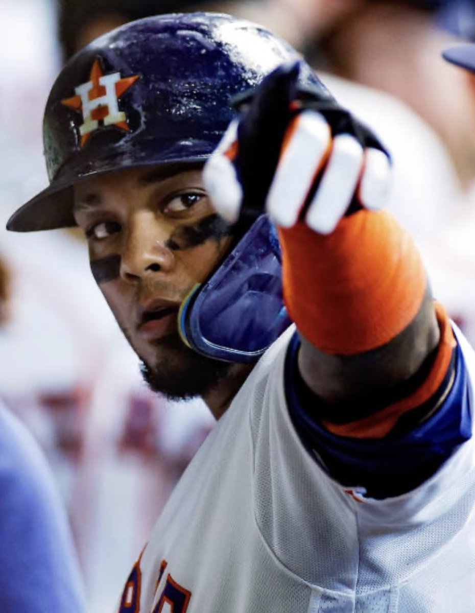 Martín Maldonado se convirtió esta noche en Houston en el primer puertorriqueño en jugar en seis "ALCS" consecutivas (2018, 2019, 2020, 2021, 2022 y 2023)