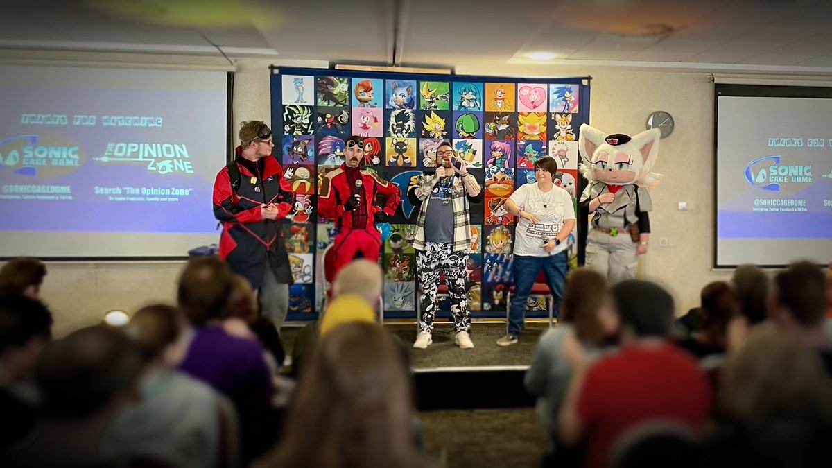 soniccagedome's tweet photo. Loved doing our silly little thing on stage at #SonicFanFest this year! Thanks to @kazzie and @striblob for guiding our participants towards victory! https://t.co/vrh9nrHcvz