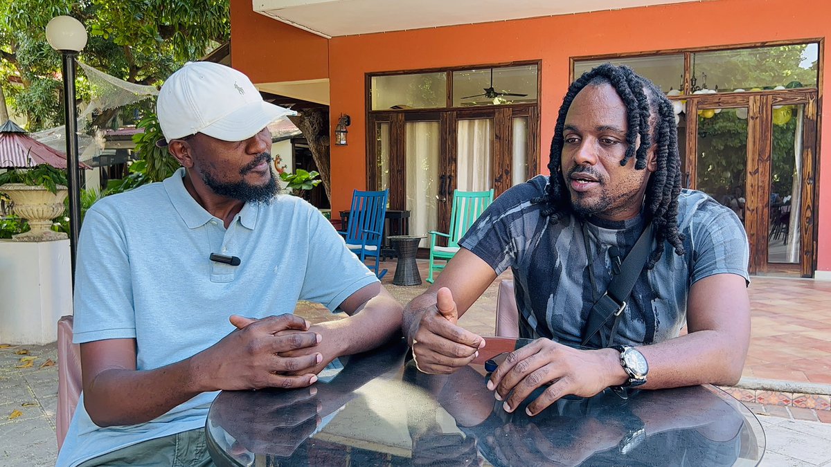 FreshThaKing's tweet photo. Interview ak @izolanofficial #Realplace soon ,ou menm ki poko fé sa Ap subscribe Chanel show à sou @YouTube @Realplace1 👌 https://t.co/7CKI3zzVpM