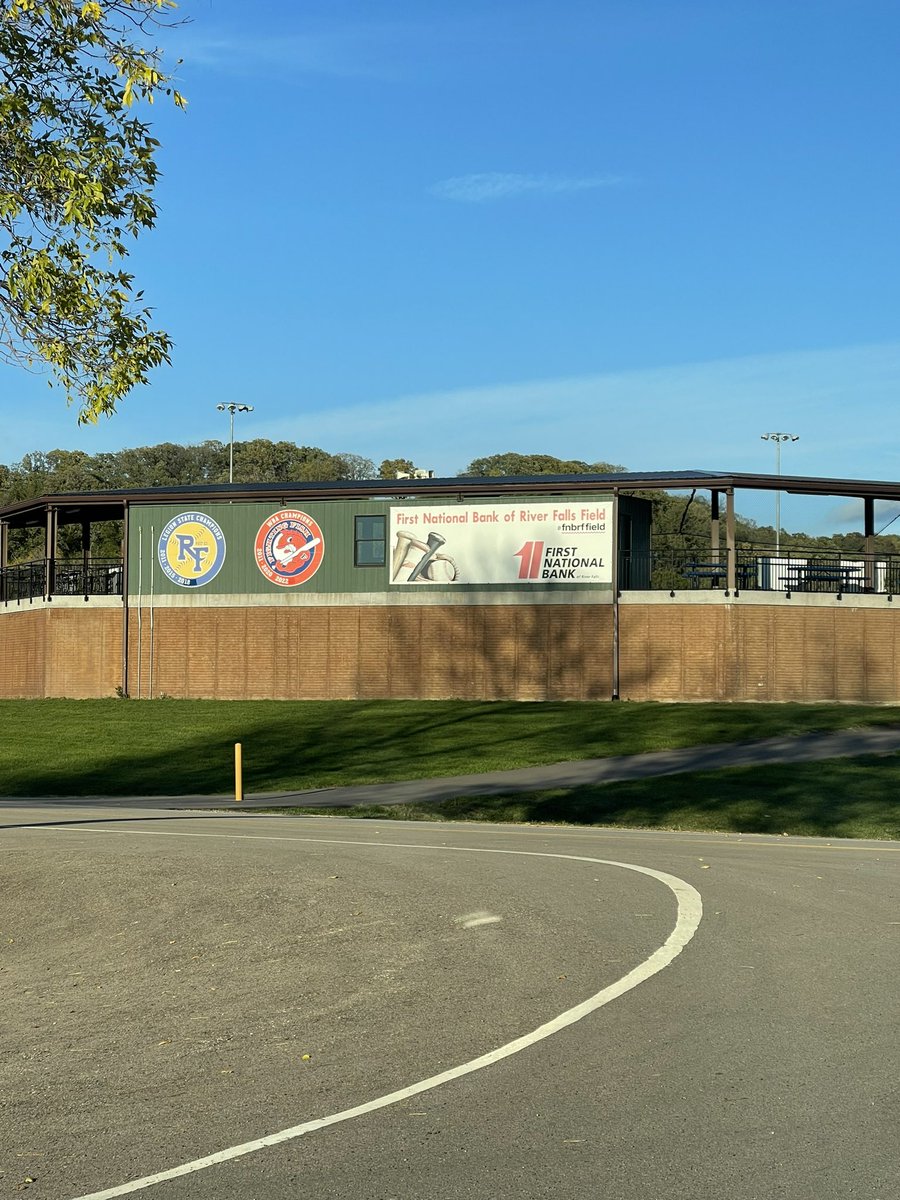 StCroixFallsBaseball tweet media