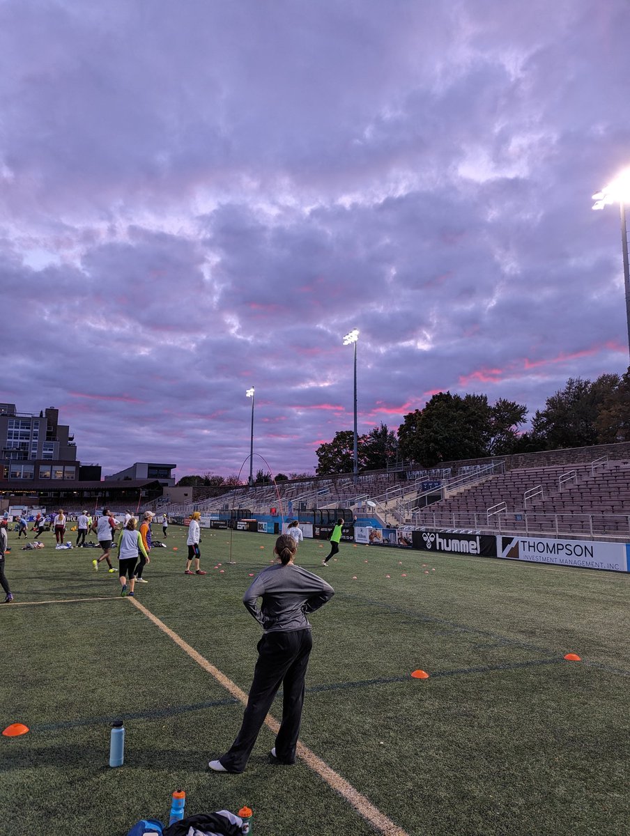 madgoaltimate's tweet photo. Great night for throwing with friends https://t.co/BEC6EL8can