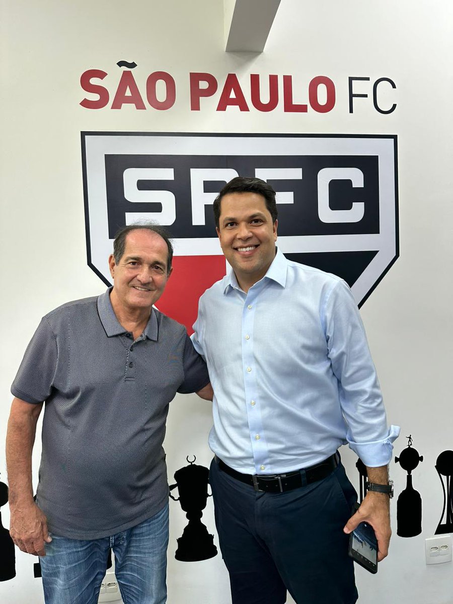📺💰 CNN Esportes S/A no ar!

O programa deste domingo terá como convidado Muricy Ramalho, ídolo e coordenador do São Paulo Futebol Clube. 

O bate-papo com o apresentador João Vítor Xavier será exibido na CNN Brasil, na TV e no YouTube.

Veja aqui: cnnbr.app/short/c1075254…