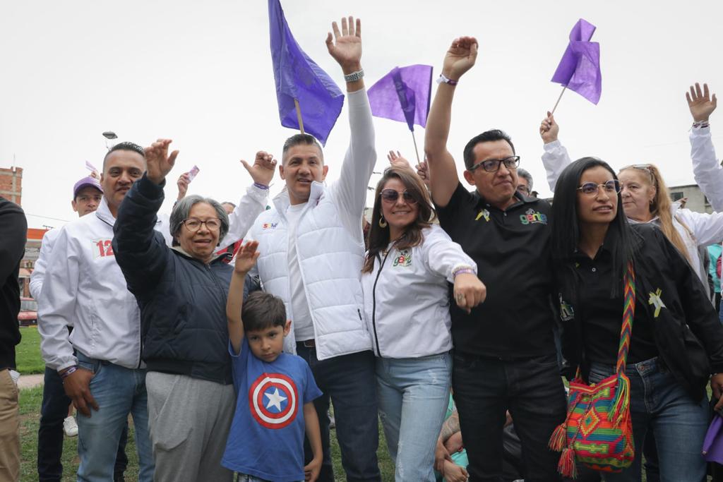 ... Porque. BOYACA SOMOS TODOS....
..!!.. GRACIAS  DUITAMA..!!
. VÍCTOR MANUEL LEGUÎZAMO DÍAZ
GOBERNADOR.. Padre Víctor Víctor M. Leguizamo