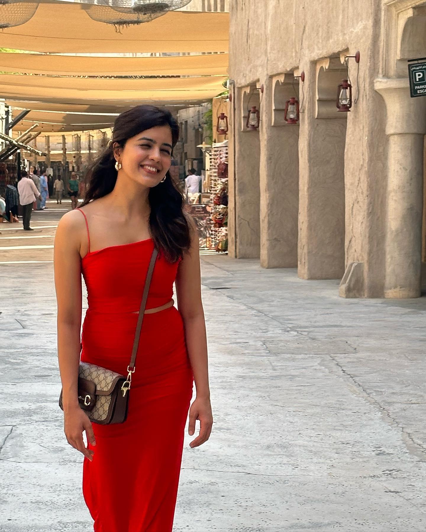 F8hjgwHbAAAhCsI?format=jpg&name=large