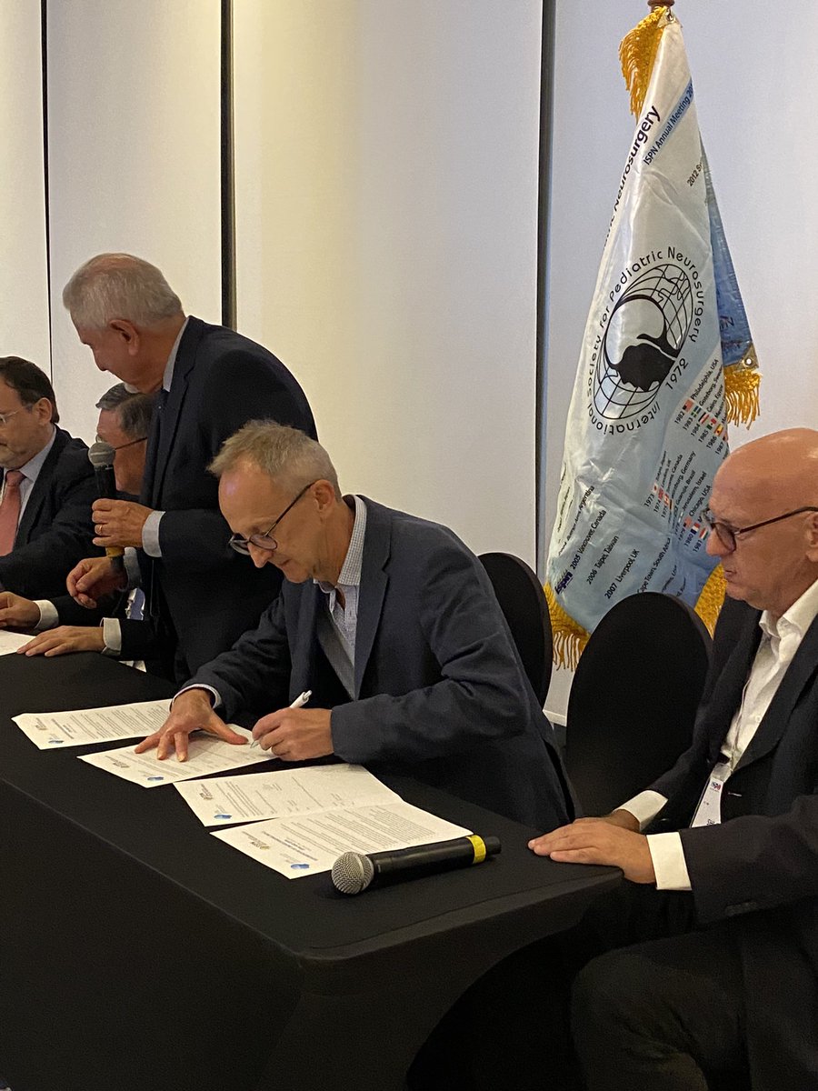 ISPNeurosurgery's tweet photo. An important moment in the history of the ISPN .. affirming the collaborations with the @ESPN_Society & ASOLANPED through an MoU (memorandum of understanding)
โค๏ธTogether we can be more than the sum of our partsโค๏ธ
#ispn2023 #collaboration https://t.co/7FQM92LwKB