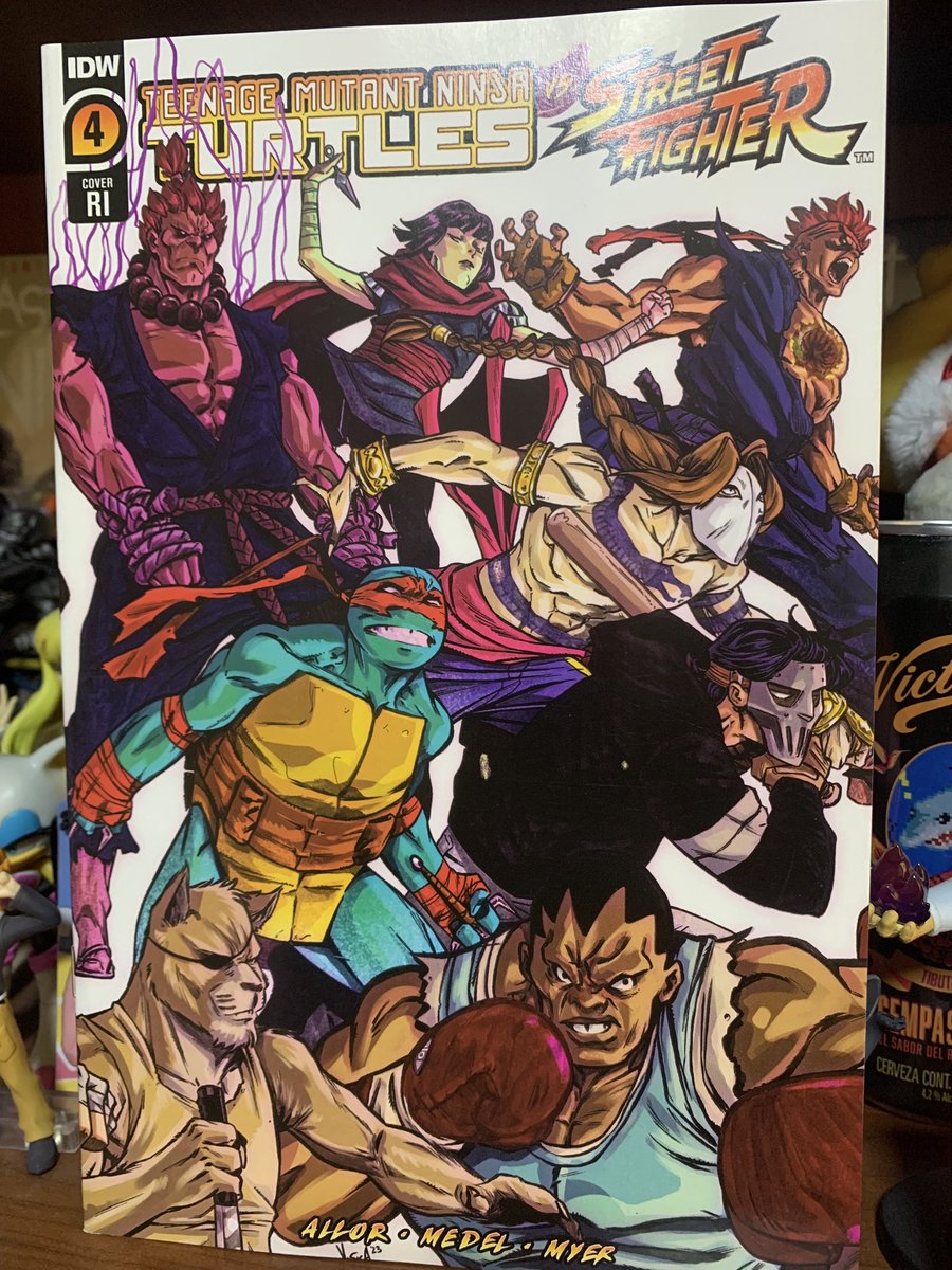 Mascara_Koopa's tweet photo. Teenage Mutant Ninja Turtles VS Street Fighter número 4 🤟🏼😎
#MascaraKoopa #LaEsquinaRudaGamer #Comics #IDWPublishing #TMNTVSStreetFighter https://t.co/2JsFGMZZ2R