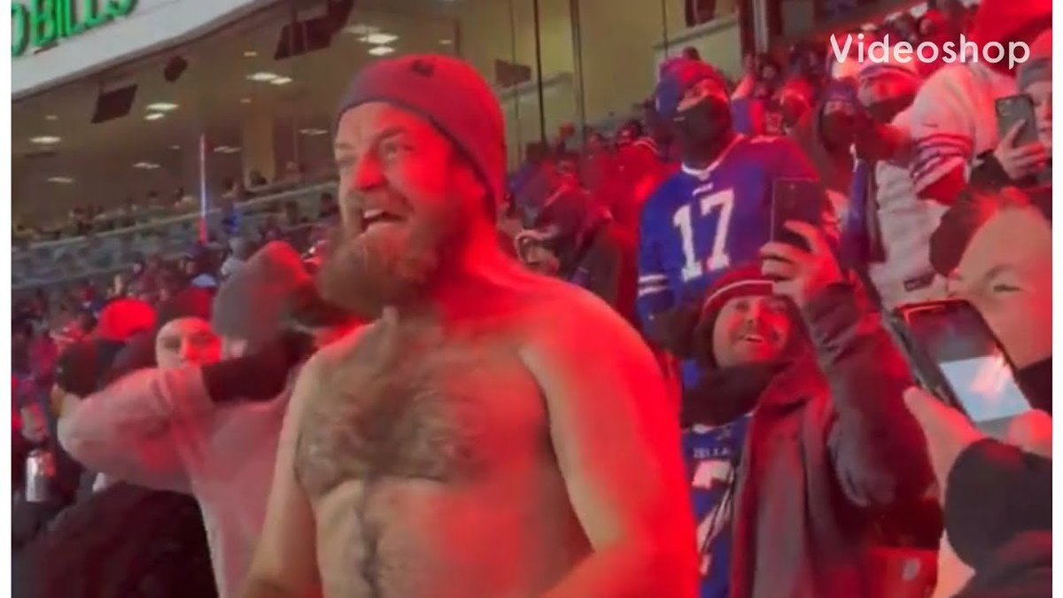 imsewsure's tweet image. And now Kyle Allen is in. Oh dear. Can we just get Fitzpatrick back? That would be fun. He&apos;s fun. #Fitzmagic