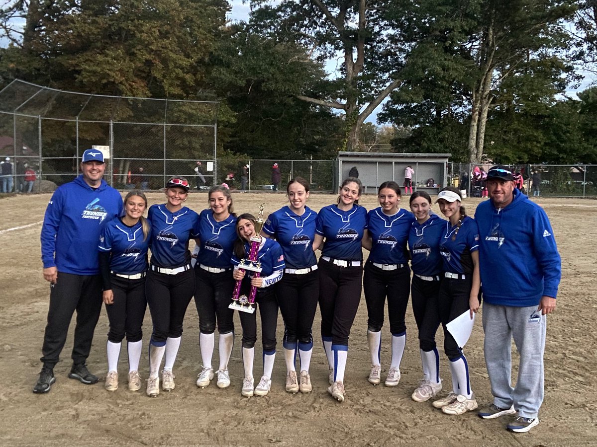 CTThunderFastp1's tweet photo. Thunder 18 u Premier goes 5-0 to win their Tourney this weekend. Thunder Premier hit 9 Home runs and Madison Thoesen threw a one hitter in the Semi Final.  This team has power 1-9! @AnsmanGabby @emma_desanty @madisonthoesen @alexa_lacomis @addycordova12 @AnaliseHubert https://t.co/ymUT5smIZS