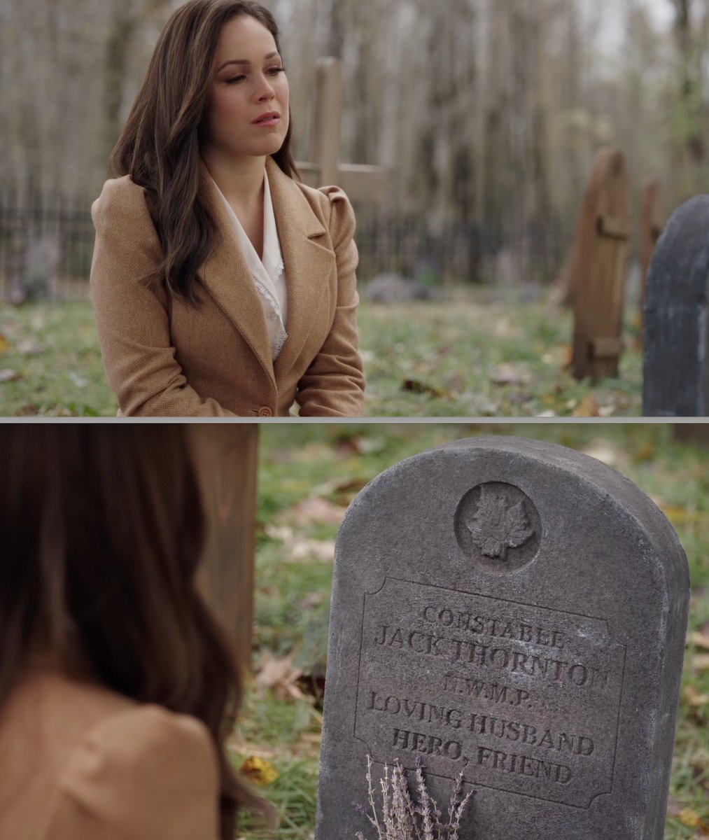 brbird's tweet photo. "You were my great love, Jack. But when I lost you, something inside me just broke. The thought of going through that again. What if I broke a second time and couldn’t put the pieces back together?"
#Hearties #WhenCallsTheHeart
@hallmarkchannel
@SCHeartHome https://t.co/4ESSypPNa5