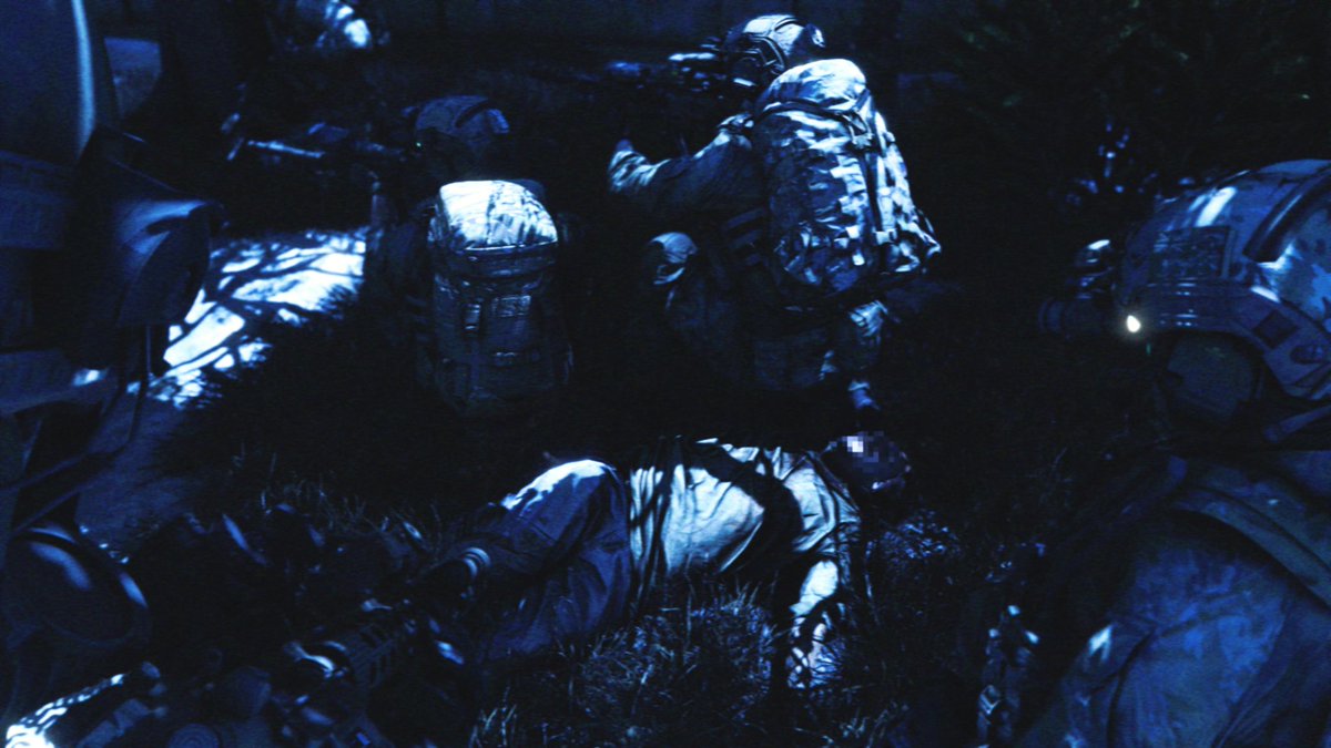 yxngrussian's tweet image. OUTBACK

Members of a SASR patrol securing an individual believed to be their HVI.

#Arma3 #arma3photography #SASR