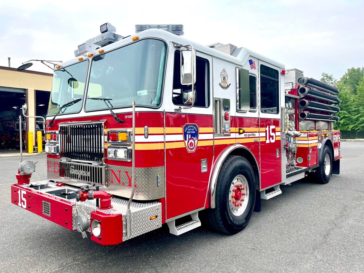 (July 2023) Firedesign LLC of East Brunswick, NJ (Photos from Firedesign LLC social media page)
FDNY ENGINE 15 / Lower East Side, Manhattan
2023 Seagrave Attacker 2000 GPM Pumper 
“FORT PITT”
#fire #firefighters #seagrave