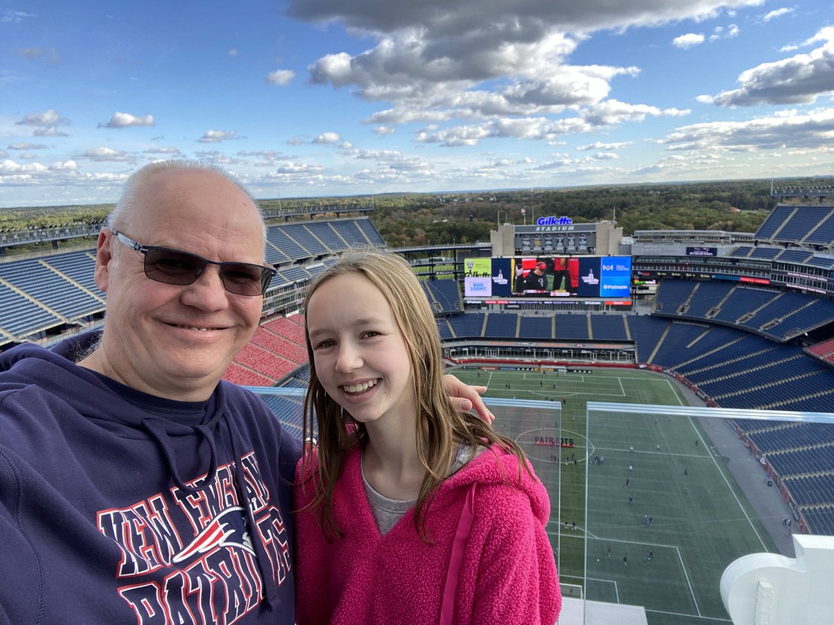 marktruss29's tweet photo. Dad and daughter bonding time at the New England Patriots away game viewing party. We went up the new stadium lighthouse, visited the impressive end zone atrium, made s’mores next to the field and met Pats legends Joe Andruzzi and Rob Ninkovich.  #ProudPatsFan #ForeverNE https://t.co/lLoUDkTR0J