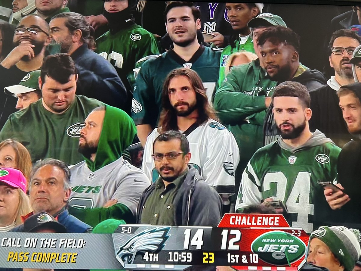 Hey, <a href="/getnickwright/">nick wright</a> I didn’t realize you were such a big <a href="/Eagles/">Philadelphia Eagles</a> fan, but great seeing you in the stands at the <a href="/nyjets/">New York Jets</a> game!!! #doppelganger
