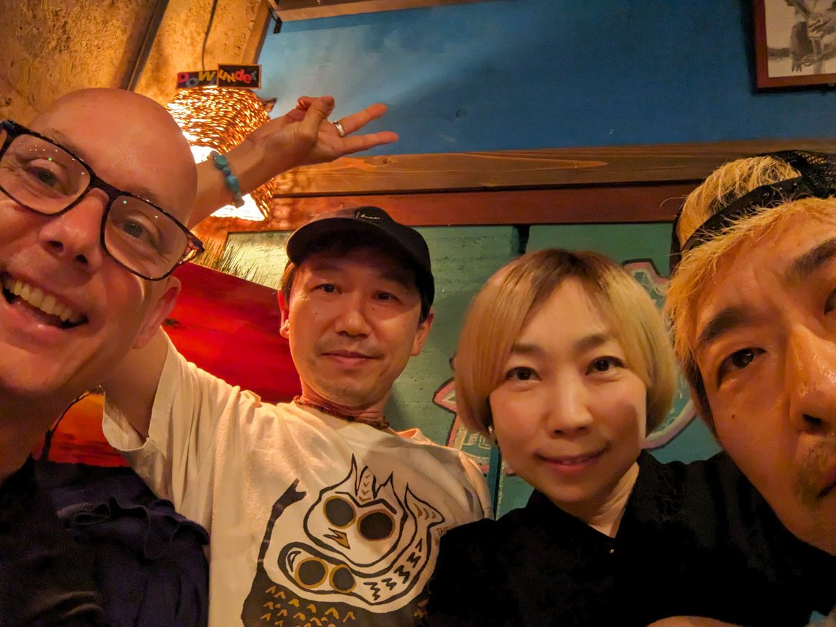 A BIG thanks to Tom-san, Yuzuru-san, Rinko-san and Paro-san for a wonderful evening. I hope we can meet again soon. ありがとうございます✨ #themolice