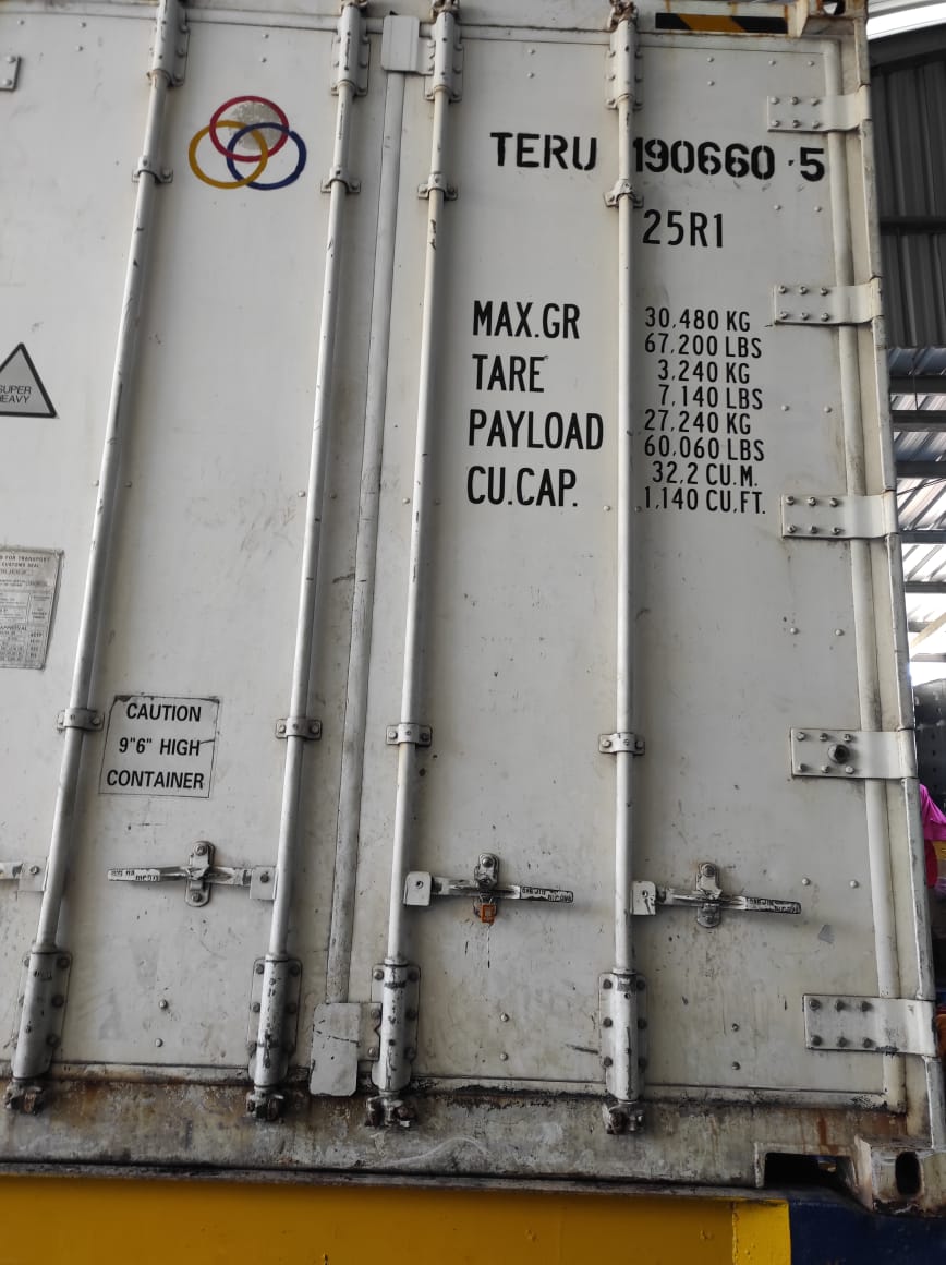 BKIPMPelutkdi's tweet photo. 16/10 Giat Verifikasi lapang pemeriksaan dan pengawasan stuffing 84,5 ton Frozen Fish yang akan dilalulintaskan tujuan Surabaya di PT. BHN Kendari     
@bkipm_kkp
@BKIPMKendari
@amdali_2006 https://t.co/L7UwqKxAZA
