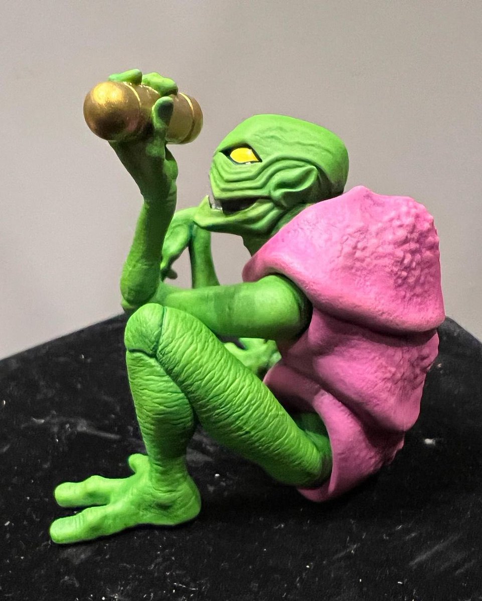 MarvelLegendsHQ's tweet image. In hand look at Marvel Select Annihilus!

📸: @ShartimusPrime 

#Marvel #MarvelComics #MarvelSelect #Annihilus