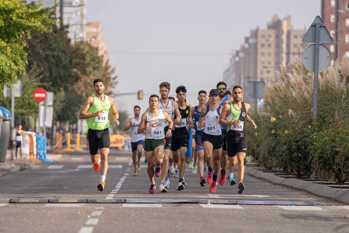 cervantesatl's tweet photo. 🔴XXXII Milla de Parla y Cto de Madrid Máster de Milla

Dos 🥇🥇 y una 🥈en el 1er Cto Máster de la temporada

Lilian Cera y Nieves López se proclaman campeonas en categoría F35 y F50 respectivamente.
Rubén Riesco 2º en categoría M35

@Delpo21 🥈absoluto y sub23.
📸 @samshutter_ https://t.co/SzhFErM3cS