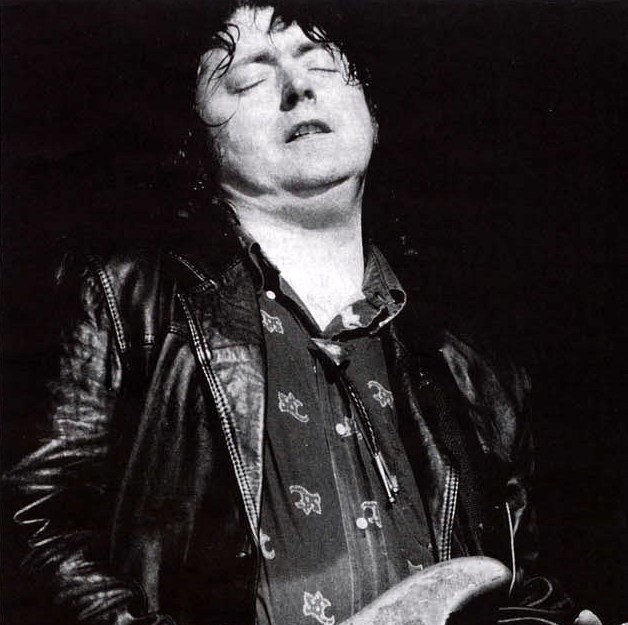 RewritingRory's tweet photo. Check out our latest post of @rorygallagher's gig at the Paris Olympia on this day in 1994 - https://t.co/8eIdLk8ZJd ❤️ https://t.co/PSQOrr5pXS