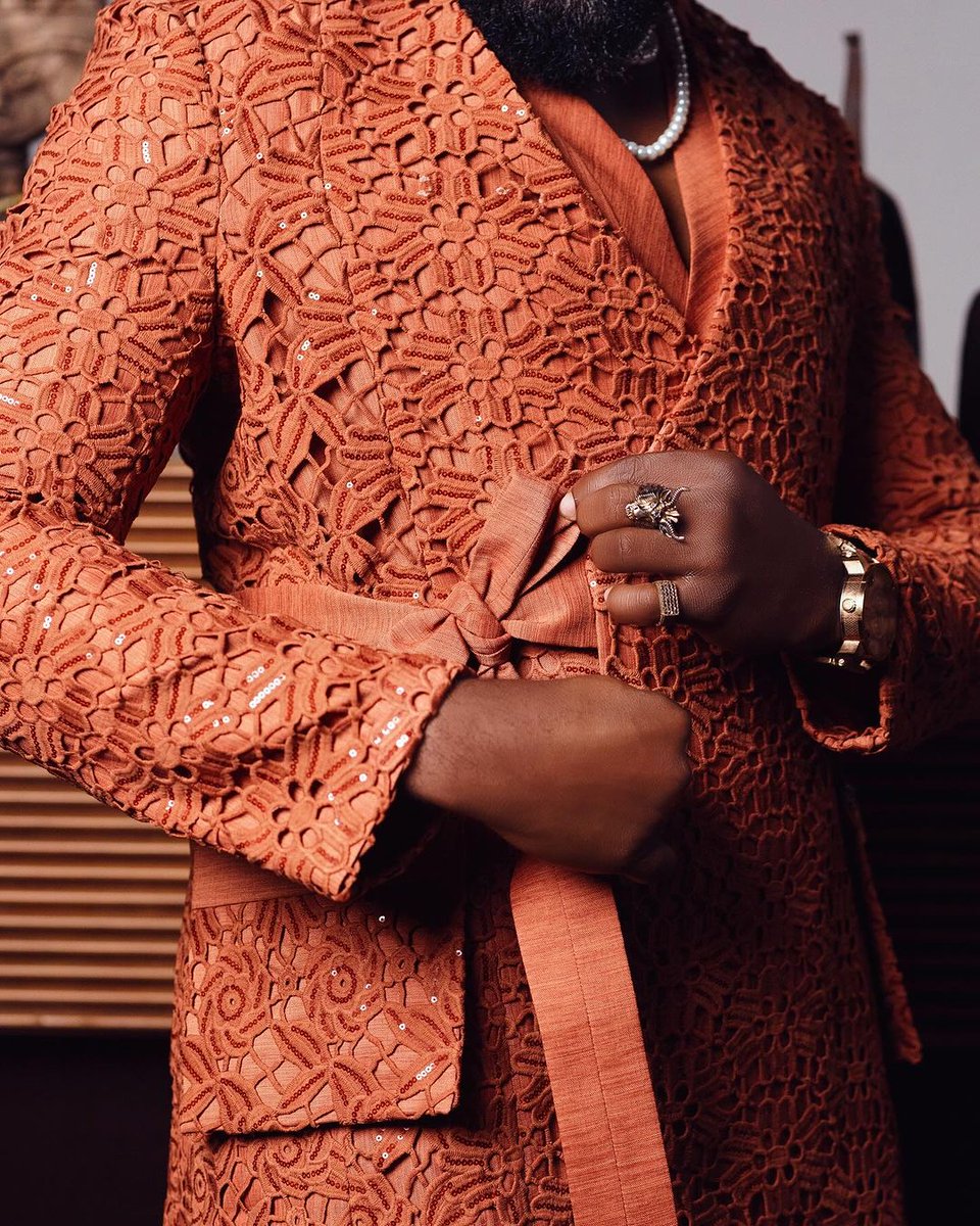 <a href="/senyofoli/">Senyo.Foli</a> X <a href="/SirUTI/">Uti Nwachukwu</a> 👑🔥
#EMYAfrica23
#EMYAfricaAwards