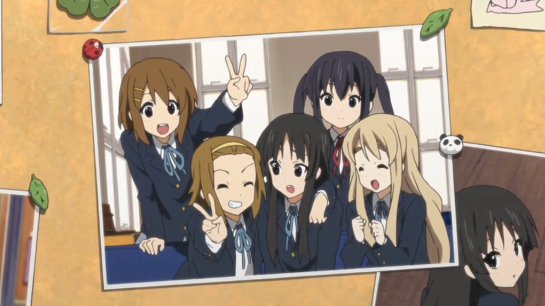 moogi_moogs's tweet image. K-On! might just be a cute girls doing cute things show, but to me it&apos;s much more than that. It displays true friendship &amp;amp; how people develop and grow alongside those that are supportive.
A great example: Yui used to be anxious and awkward, but grows to be fearlessly authentic.