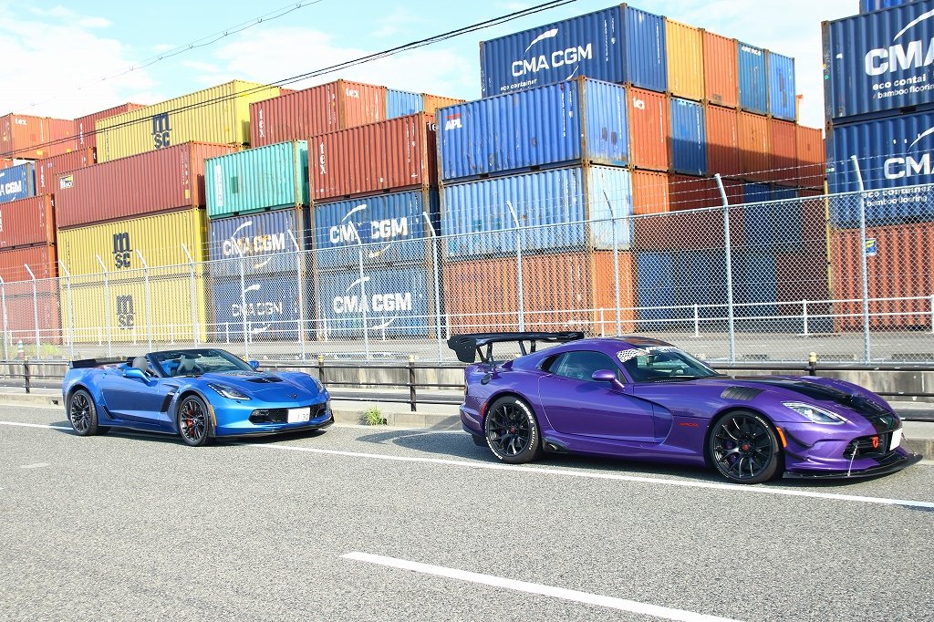 CHAOSVIPERPOWER's tweet photo. ACR vs Z06 https://t.co/j9LJioMJCJ