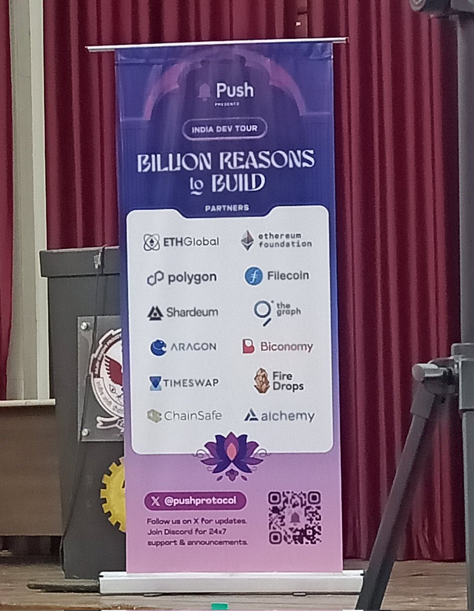 _code4Y's tweet photo. Billion Reasons to Build ~ Namaste Bhopal
And the event begins:
With our Host Khushi (@KhushiT113) β¨
Introducing us to all the amazing speakers!
#BRB_Bhopal
@Bhopal_DAO @pushprotocol https://t.co/DvmjG0E2vT