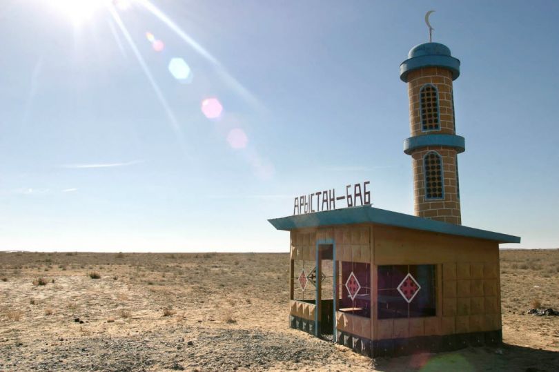 DanielsenAxedal's tweet image. I watched a documentary called Soviet Bus Stops. During the Communism Era no public creativity was allowed. The remaining bus stops represent the stories of people who created acts of poetry against all. A truly unique, inspiring &amp;amp; fascinating film #sovietunion #russia #busstops
