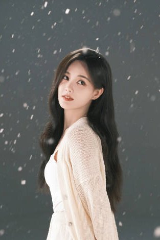 EntTofu's tweet photo. #LiYiTong is looking adorable in the photos as shared by his studio on Weibo. 

#李一桐
Source: https://t.co/DmykjIY7Vq https://t.co/frYRyy0ClZ