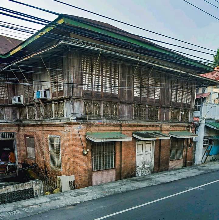 REMAINING ANCESTRAL HOUSES IN ALAMINOS 

#ancestralhousesofthephilippines #AncestralHouse #ancestralhome #ancestralhouseph #ancestralhouses #oldhouses #heritagehouse #alaminos