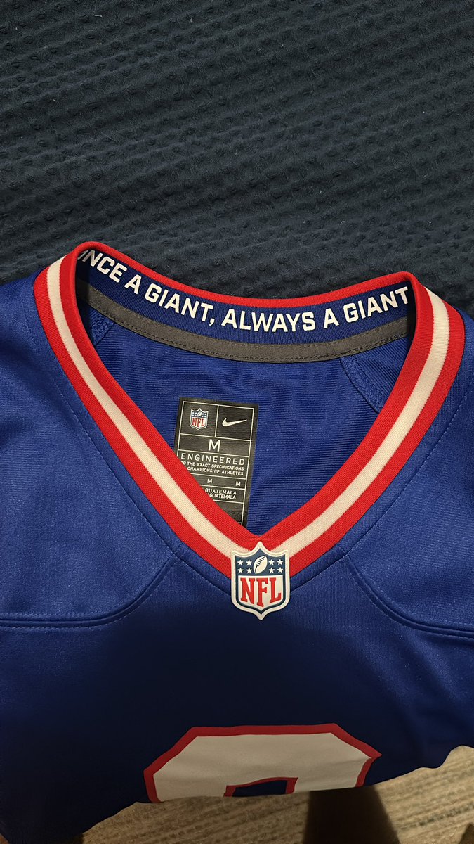 thekidsdaddy1's tweet photo. Brutal way to go out and the refs are #garbage but I’m proud of the D and the way tyrod played. Much improved team and I look forward to spanking that commander ass next week #giants #daddydanny #terrifictyrod https://t.co/RIbLrFqizR