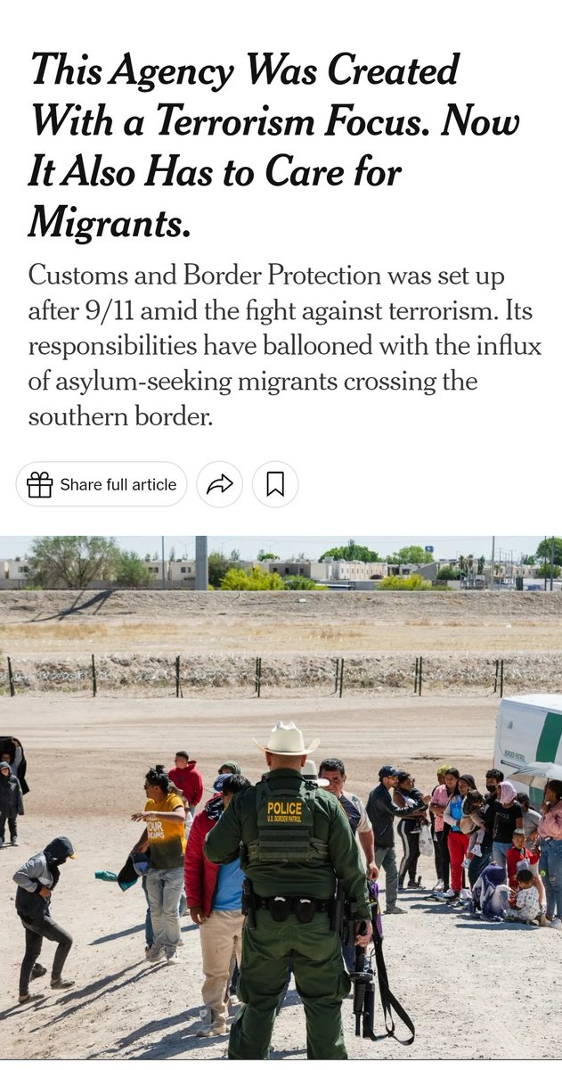 I remember a time when #illegs wld evade BP at all costs, so wldn't get caught crossing border. Now, they flag them down for food, water & a ride to their new home inside the #US. Boy, times are a changing! And not for the better! #BidenDidThis