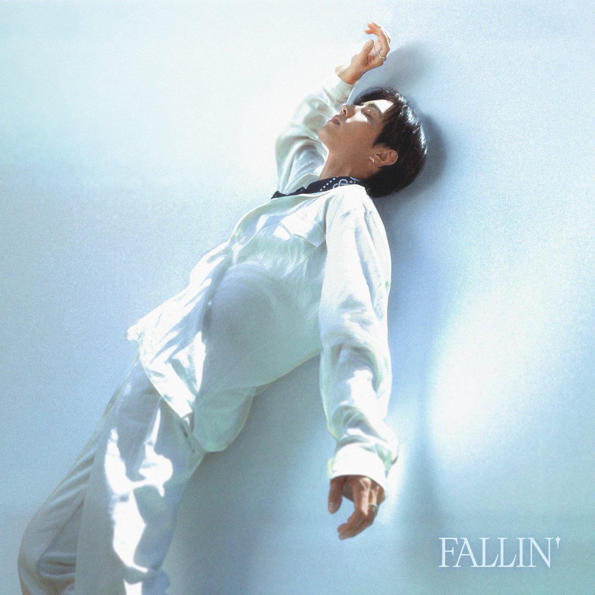 New EP!! October 27th

Fallin'