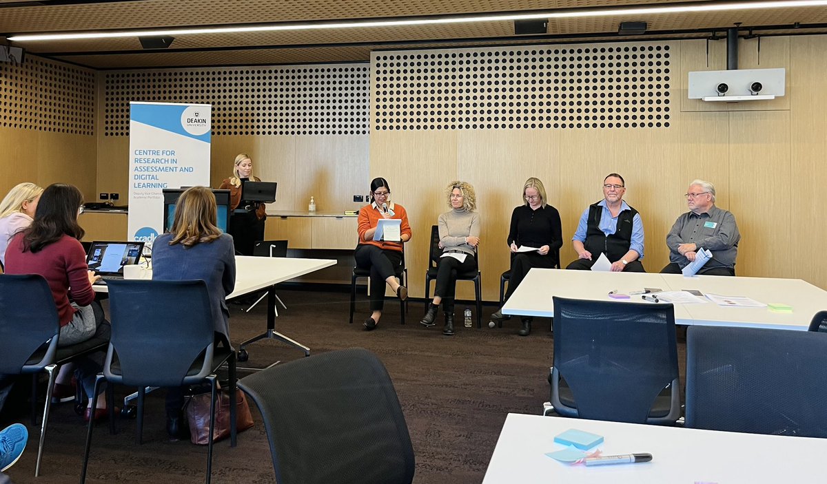 What an intense day at the @CRADLEdeakin seminar on #AuthenticAssessment! We’re closing today’s session with a panel: how could authenticity contribute to the future? @molliedollin chairs, panelists are @DrJoannaT @kellymatthewsUQ, Denise Jackson, Keith Willey and Dave Boud