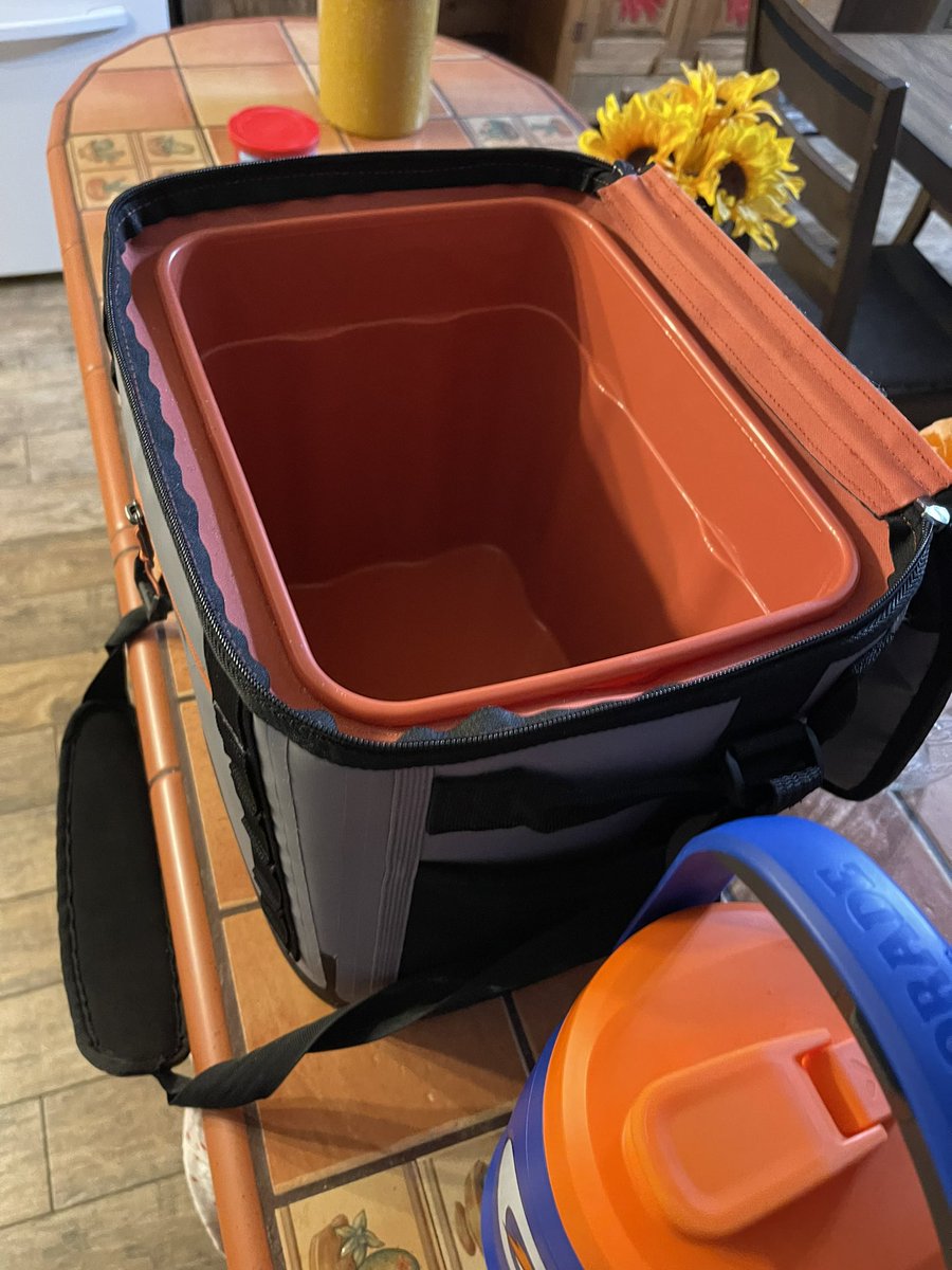 _Osonasty619_'s tweet image. I’m going to the Dallas Cowboys vs Chargers game tomorrow in LA at Sofi stadium! 🏟️ I’m so excited! Let’s go boys! #chargersvsdallascowboys #labound #MondayNightFootball #papabear #going #excited #619ERS #greatvibes #greatenergy #goodtimes